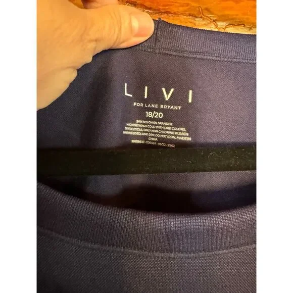 Livi Lane Bryant Long‎ Sleeve Cropped Activewear Top Size 18/20 - Picture 6 of 6